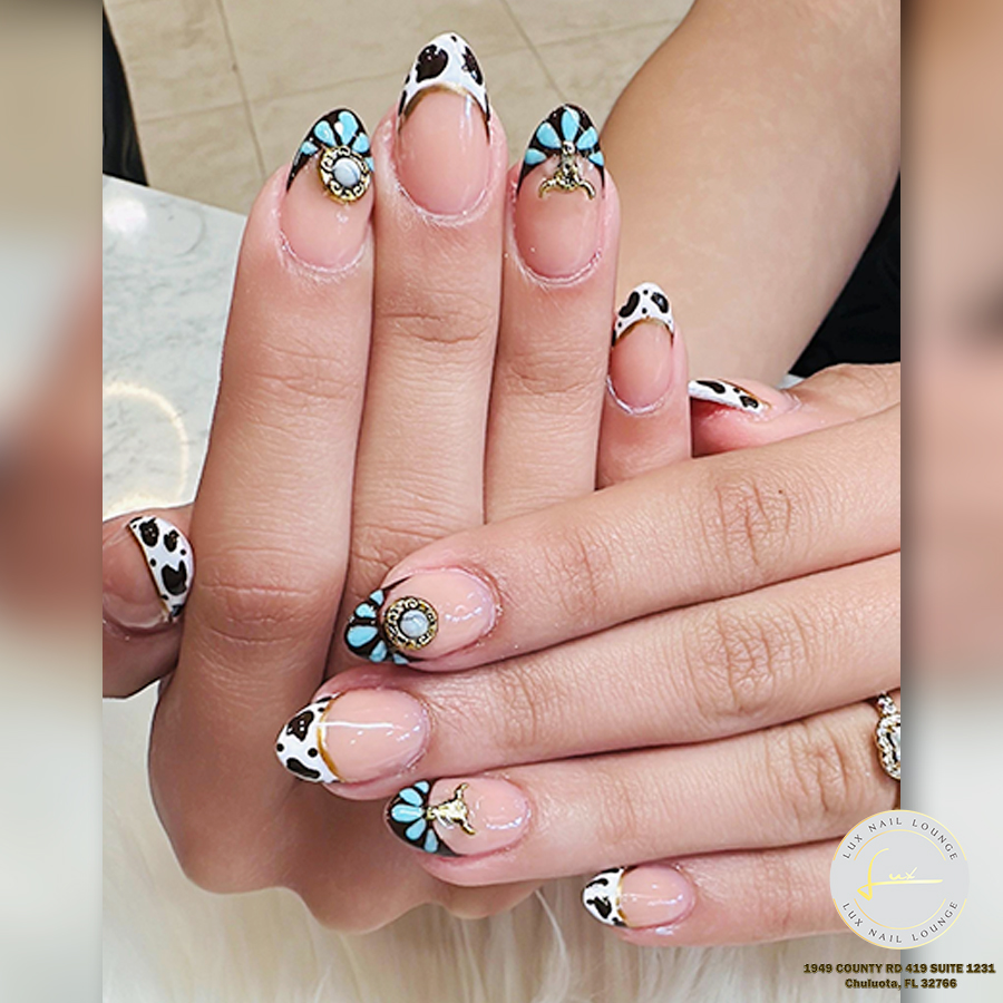 Lux Nail Lounge April 7